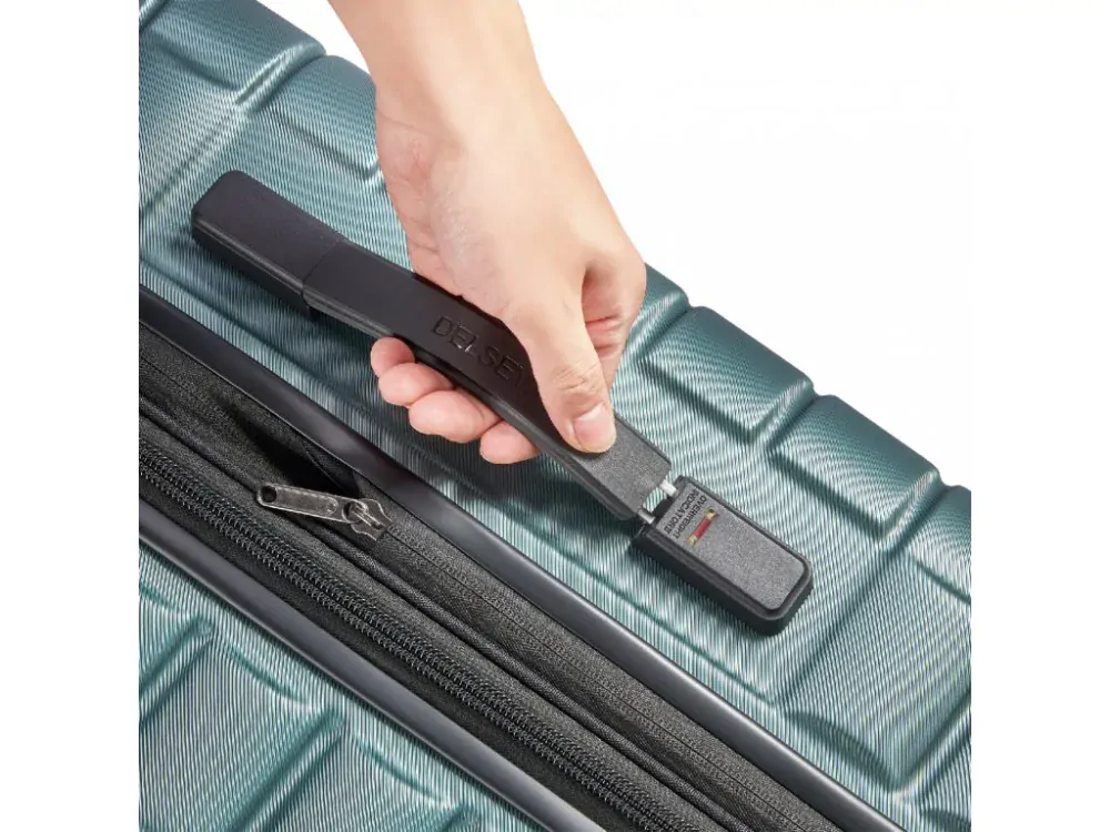 Cestovní kufr Delsey Shadow 5.0 75 cm EXP 287882103 - zelený